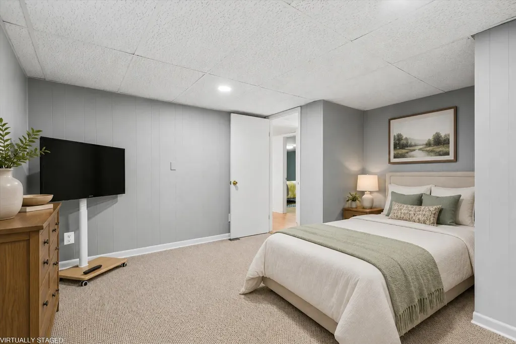 1912 Sunset Court St. Joseph City MI 49085