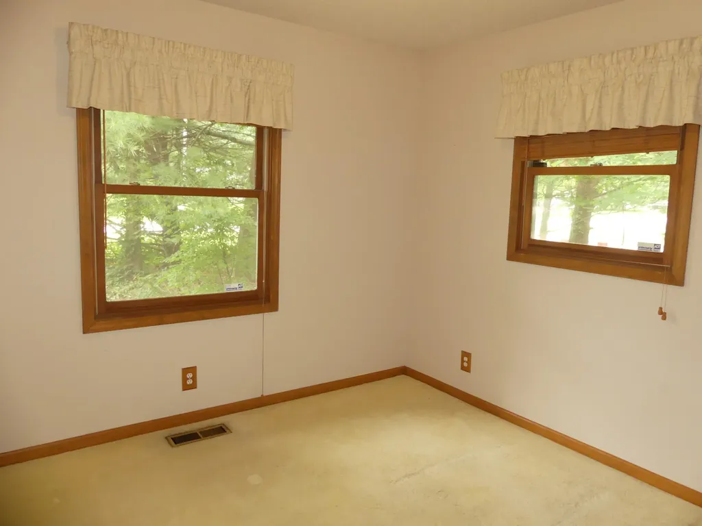 2157 Deerwood Drive Muskegon Charter Township MI 49457