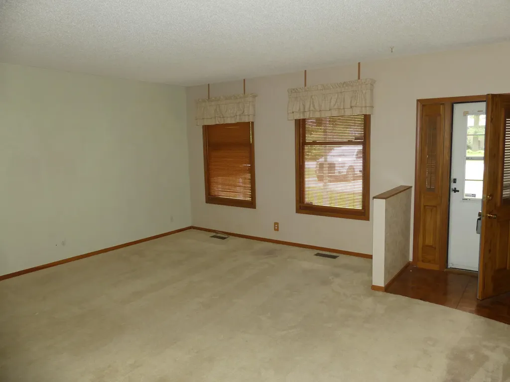 2157 Deerwood Drive Muskegon Charter Township MI 49457
