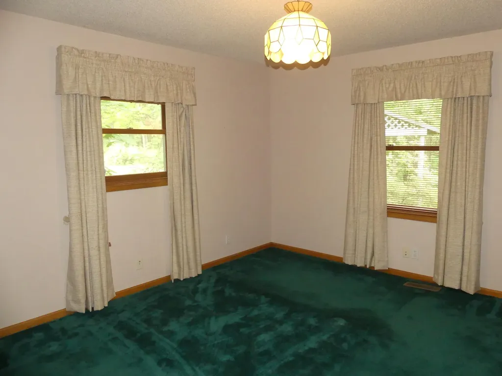2157 Deerwood Drive Muskegon Charter Township MI 49457