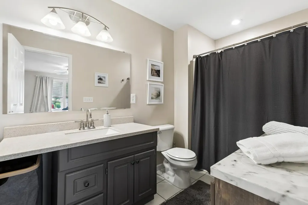 2329 S Pointe Way St. Joseph Charter Township MI 49085