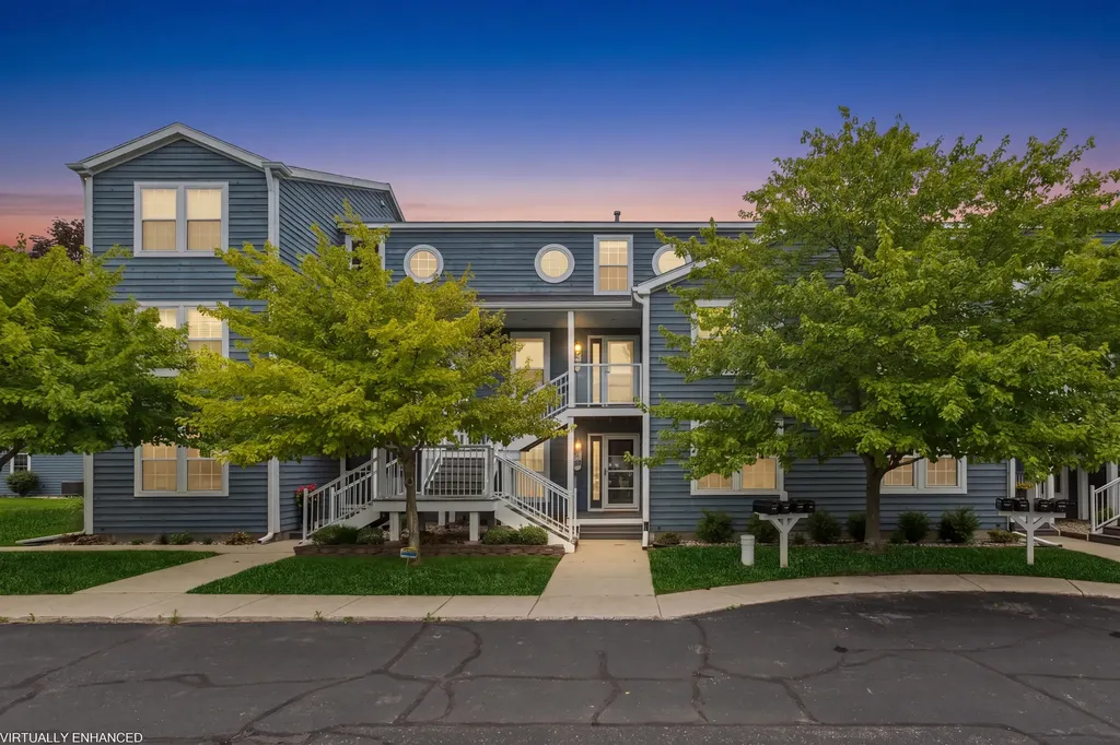 2329 S Pointe Way St. Joseph Charter Township MI 49085