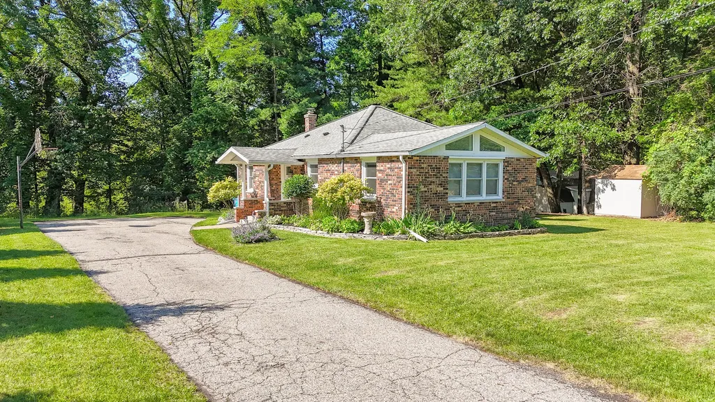 66345 95th Avenue Keeler Township MI 49047