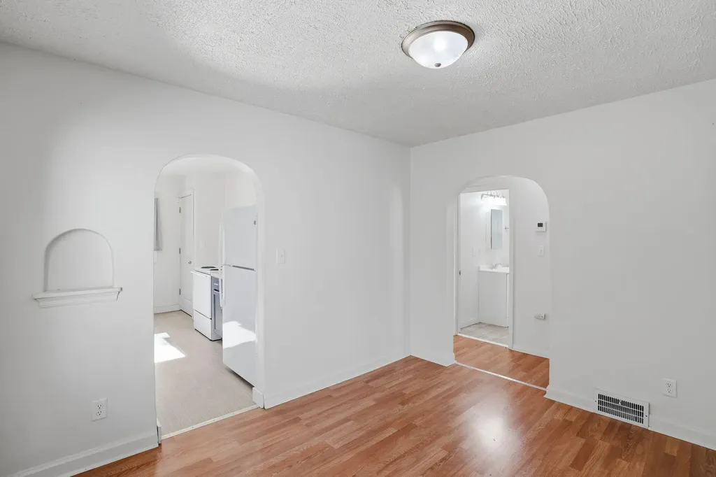 1027 Monroe Street Benton Harbor City MI 49022