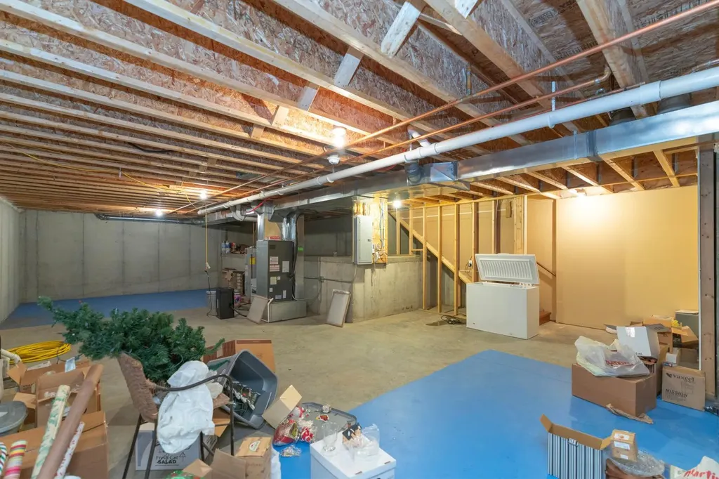 21129 Shore Acres Road Penn Township MI 49031