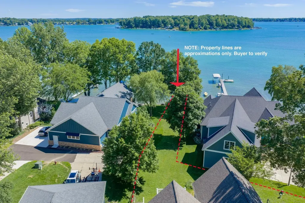 21129 Shore Acres Road Penn Township MI 49031