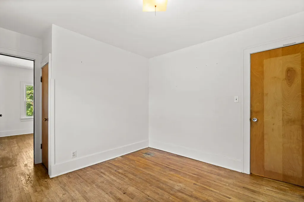 78 Van Buren Street South Haven City MI 49090