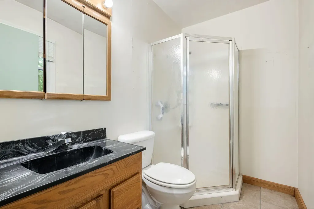 16053 Lakeside Road Chikaming Township MI 49129
