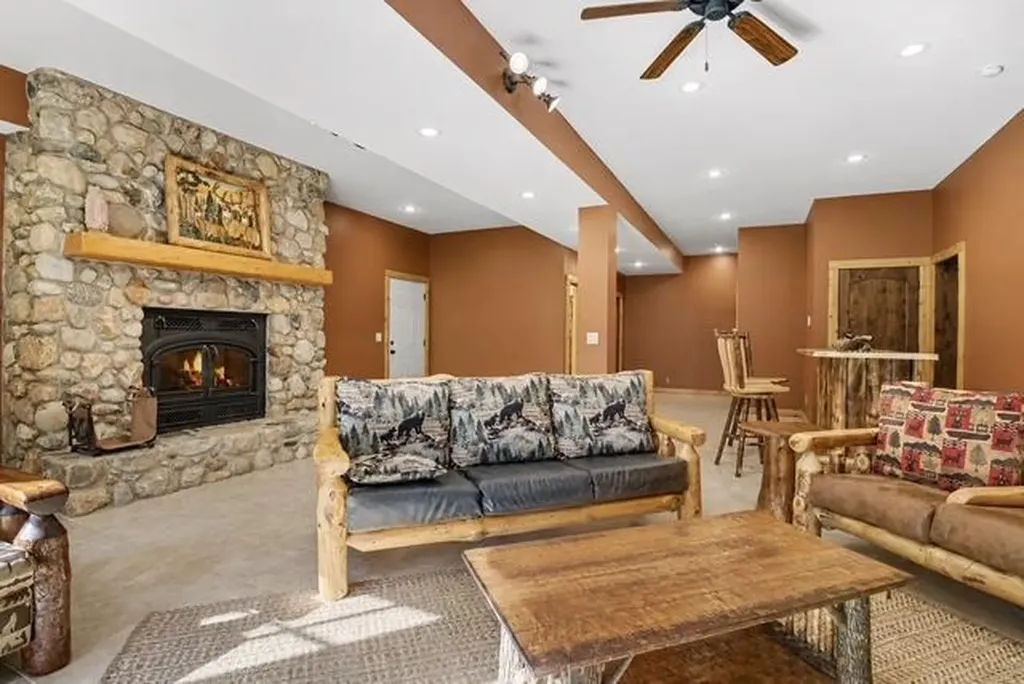 48 Longmeadow Lane Niles Township MI 49120
