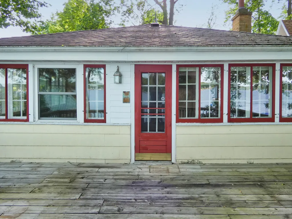 5511 Lakewood Street Coloma Charter Township MI 49038