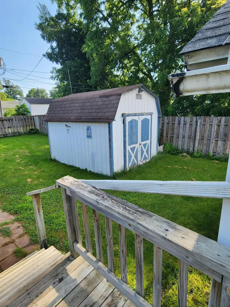 103 E Telegraph Street Dowagiac City MI 49047