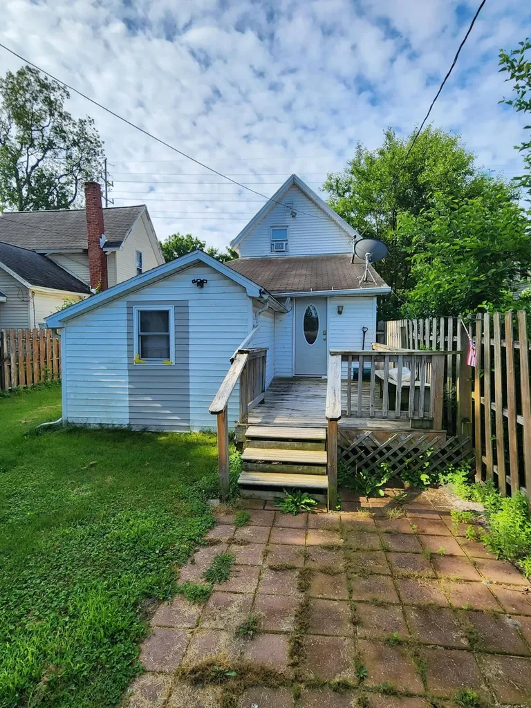 103 E Telegraph Street Dowagiac City MI 49047