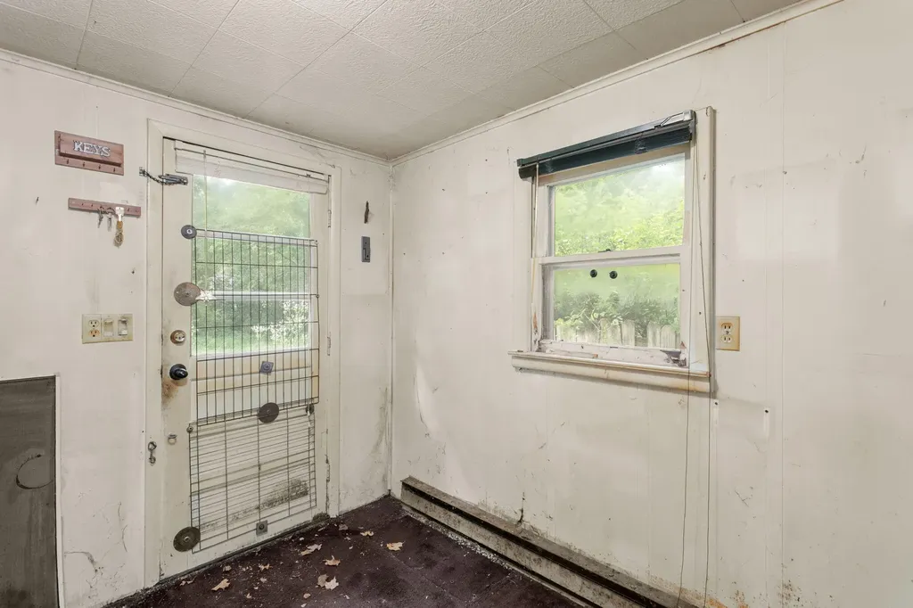 69408 Elkhart Road Ontwa Township MI 49112