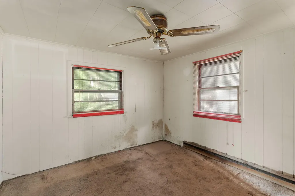 69408 Elkhart Road Ontwa Township MI 49112