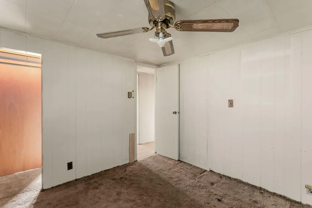 69408 Elkhart Road Ontwa Township MI 49112