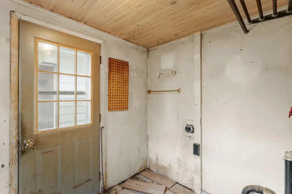 69408 Elkhart Road Ontwa Township MI 49112