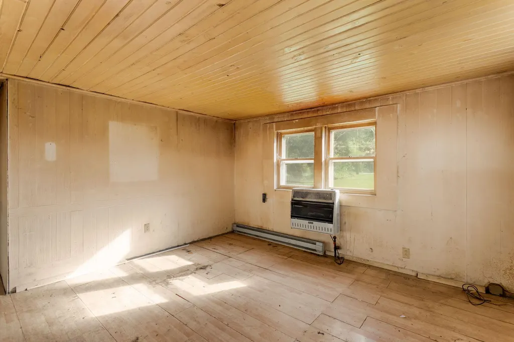 69408 Elkhart Road Ontwa Township MI 49112