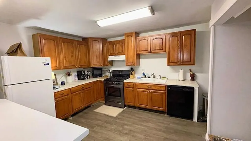 1290 M-139 Benton Charter Township MI 49022