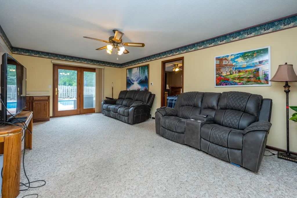 5985 Echo Ridge Lincoln Charter Township MI 49127