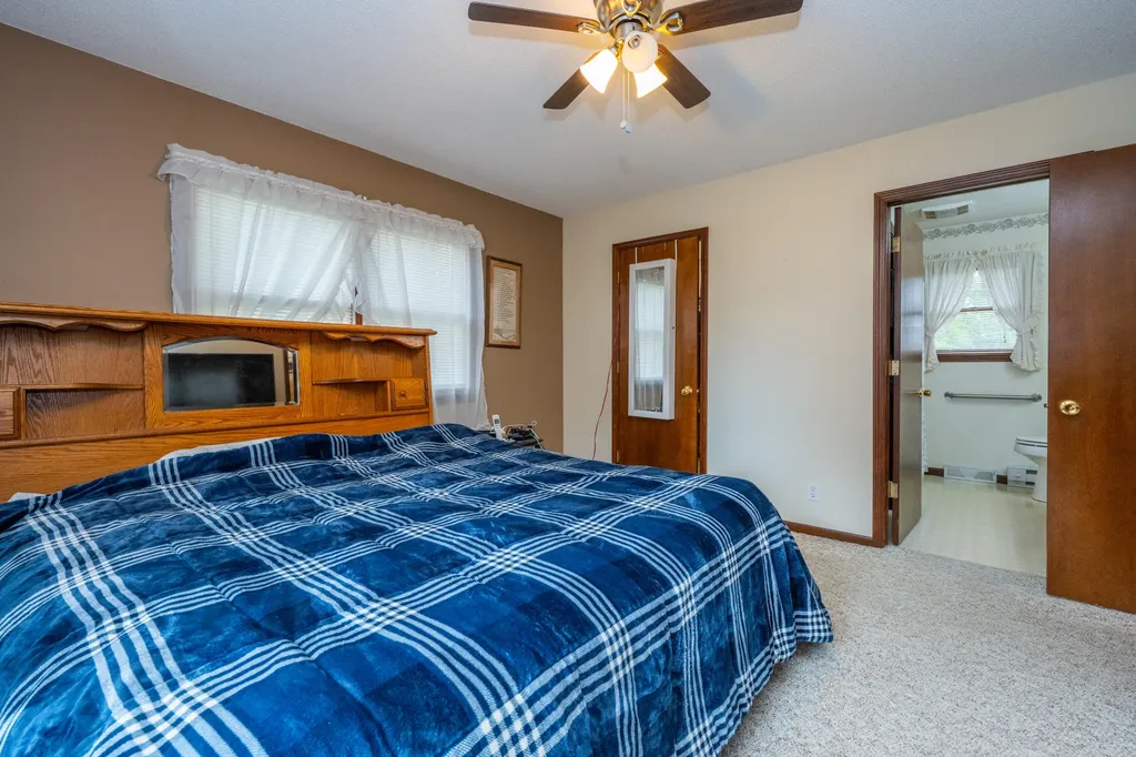 5985 Echo Ridge Lincoln Charter Township MI 49127