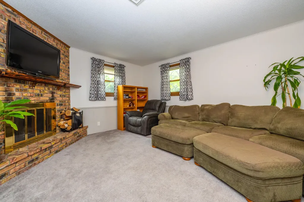 5985 Echo Ridge Lincoln Charter Township MI 49127