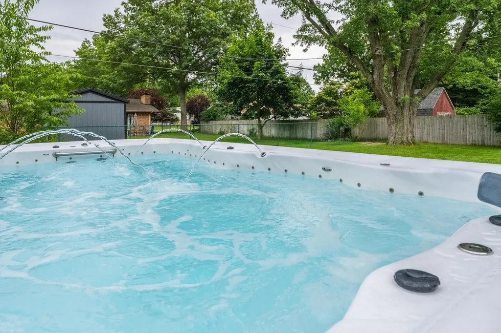 5985 Echo Ridge Lincoln Charter Township MI 49127