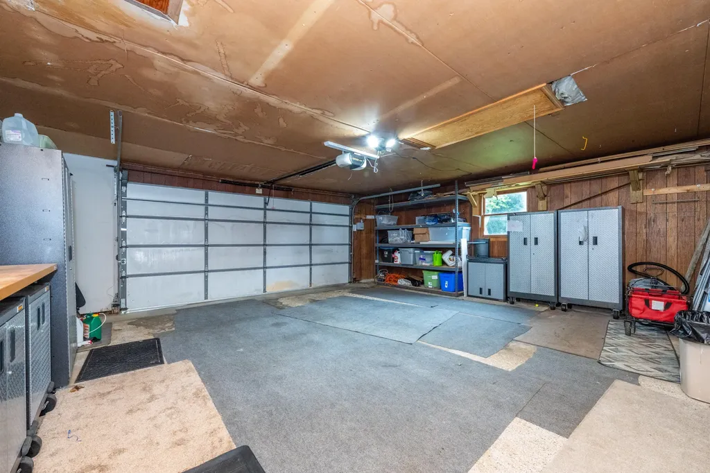 5985 Echo Ridge Lincoln Charter Township MI 49127