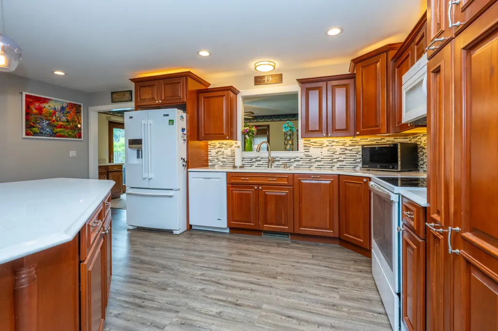 5985 Echo Ridge Lincoln Charter Township MI 49127