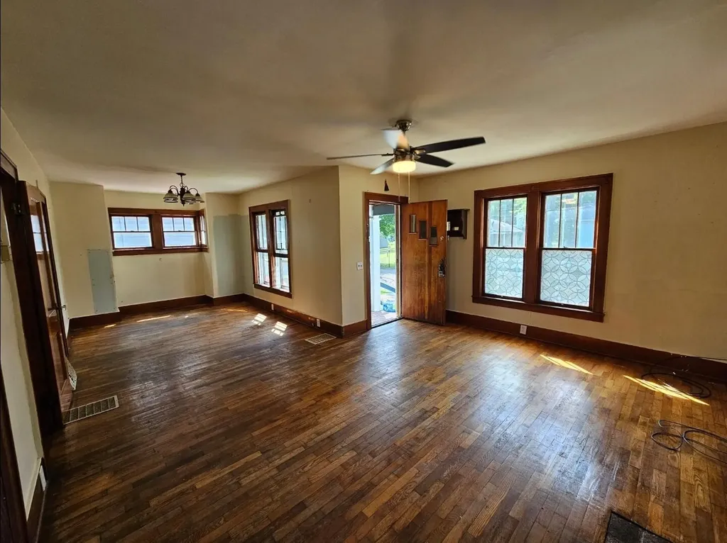 403 Pennsylvania Avenue Dowagiac City MI 49047