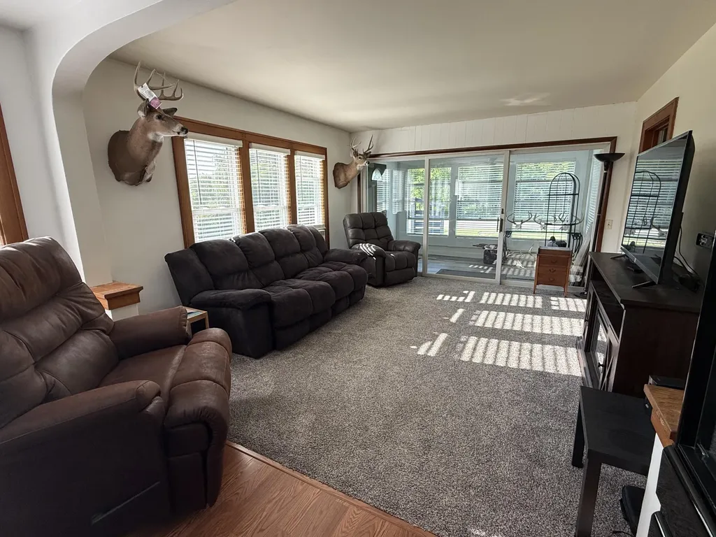 39444 6th Avenue Bloomingdale Township MI 49026