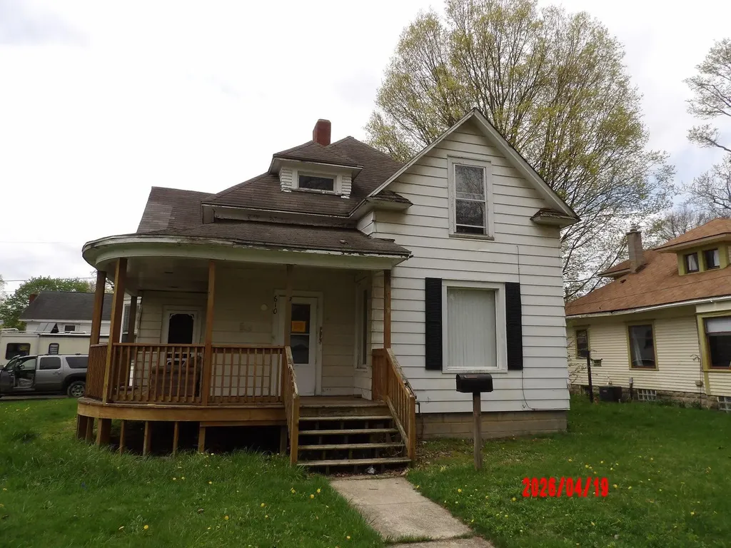 610 Pine Street Three Rivers City MI 49093