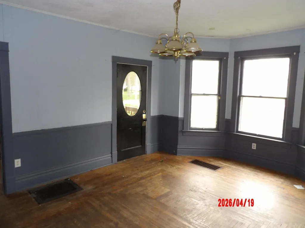 610 Pine Street Three Rivers City MI 49093