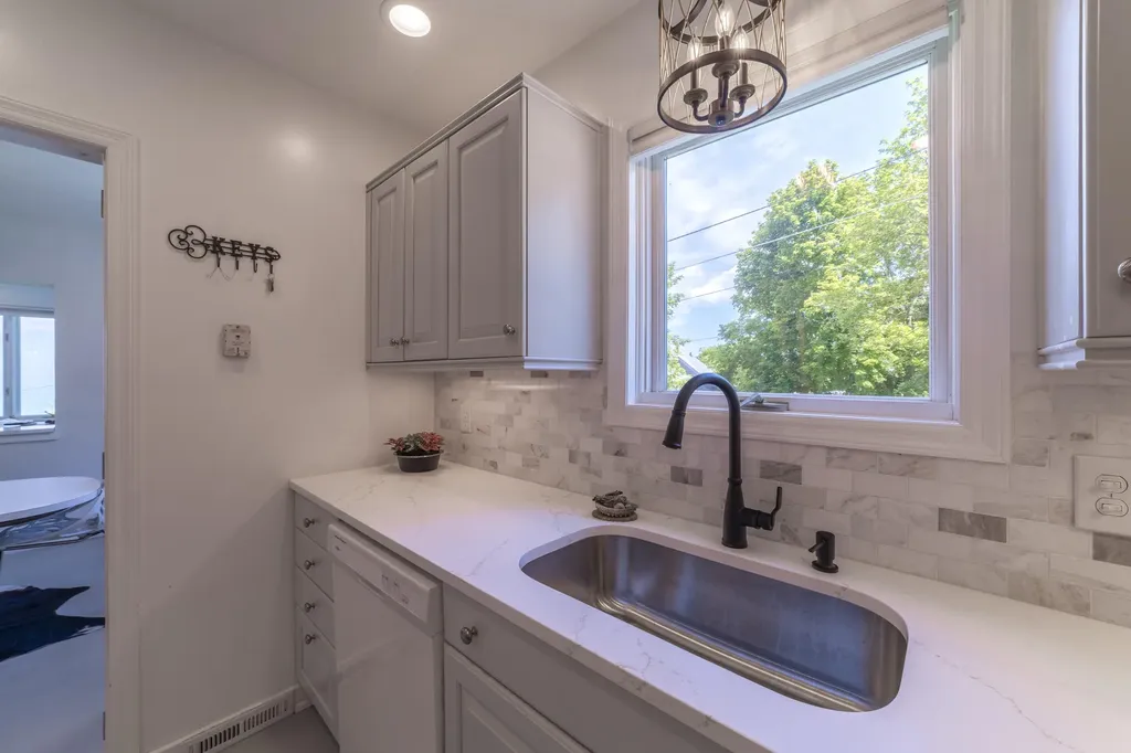 19300 Highland Drive New Buffalo Township MI 49117
