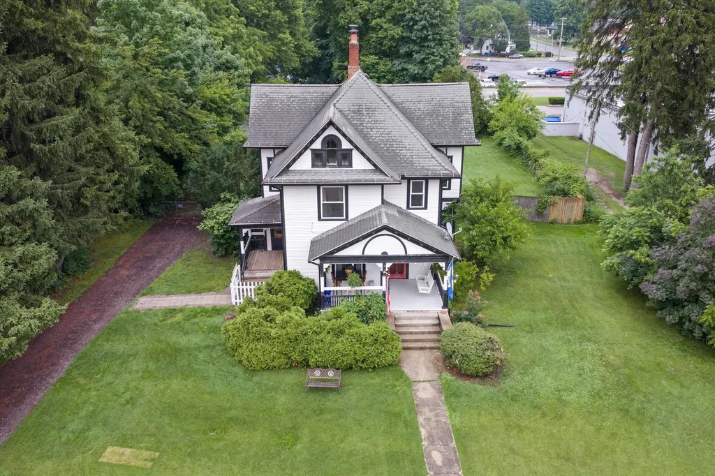 110 N O Keefe Street Cassopolis Village MI 49031