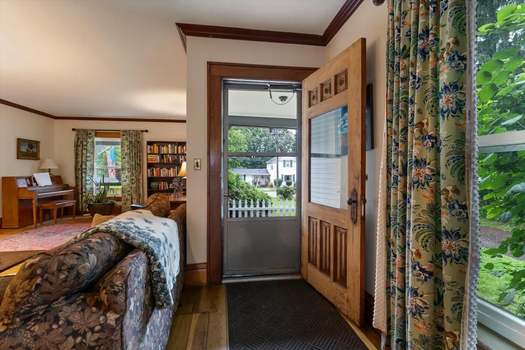 110 N O Keefe Street Cassopolis Village MI 49031