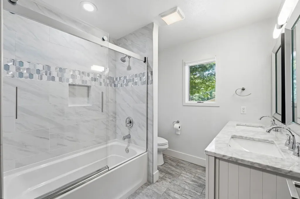 6834 Cherry Street Coloma Charter Township MI 49038