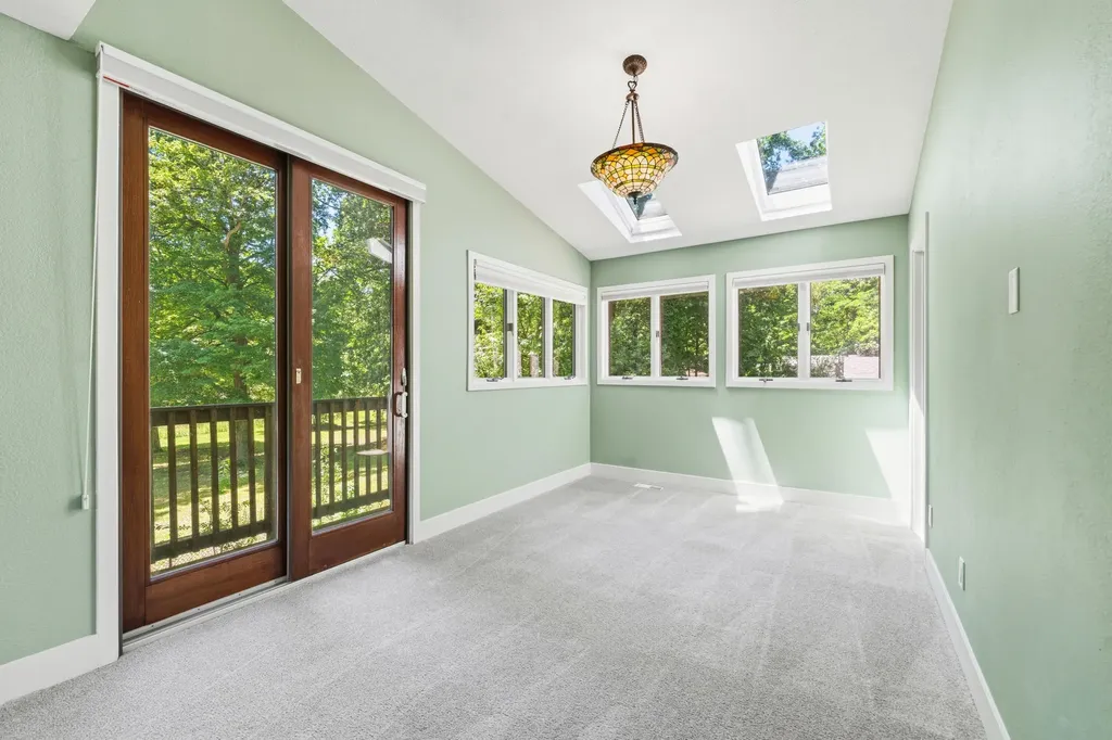 6834 Cherry Street Coloma Charter Township MI 49038