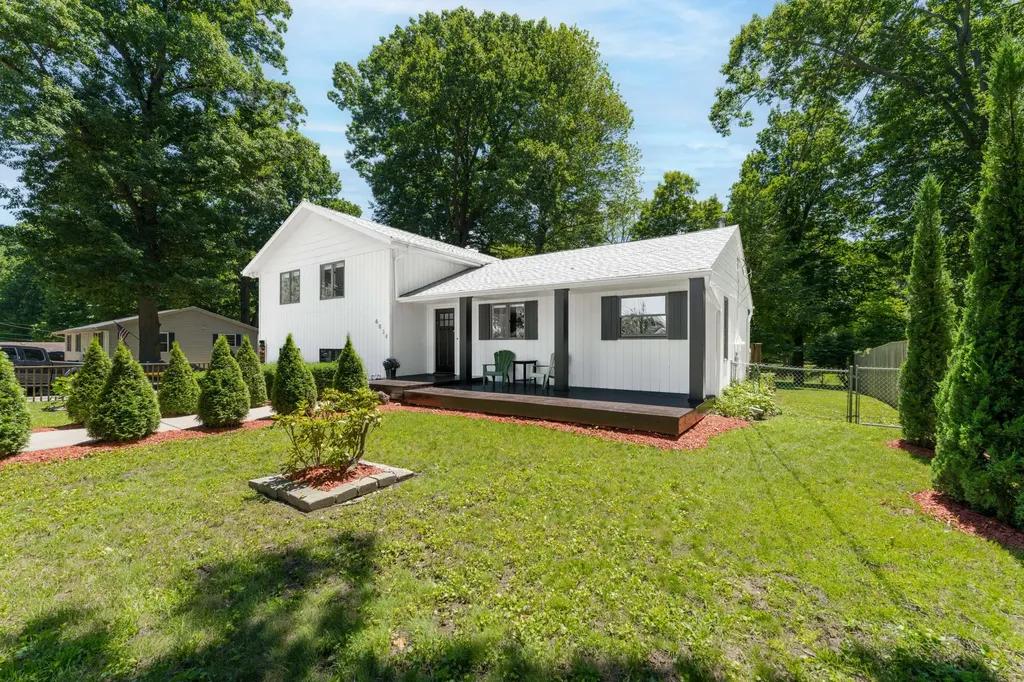 6834 Cherry Street Coloma Charter Township MI 49038