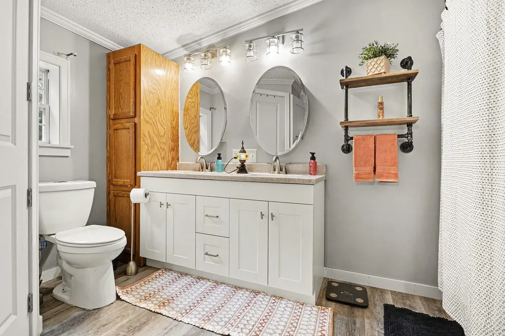 4448 E River Road Buchanan Township MI 49107