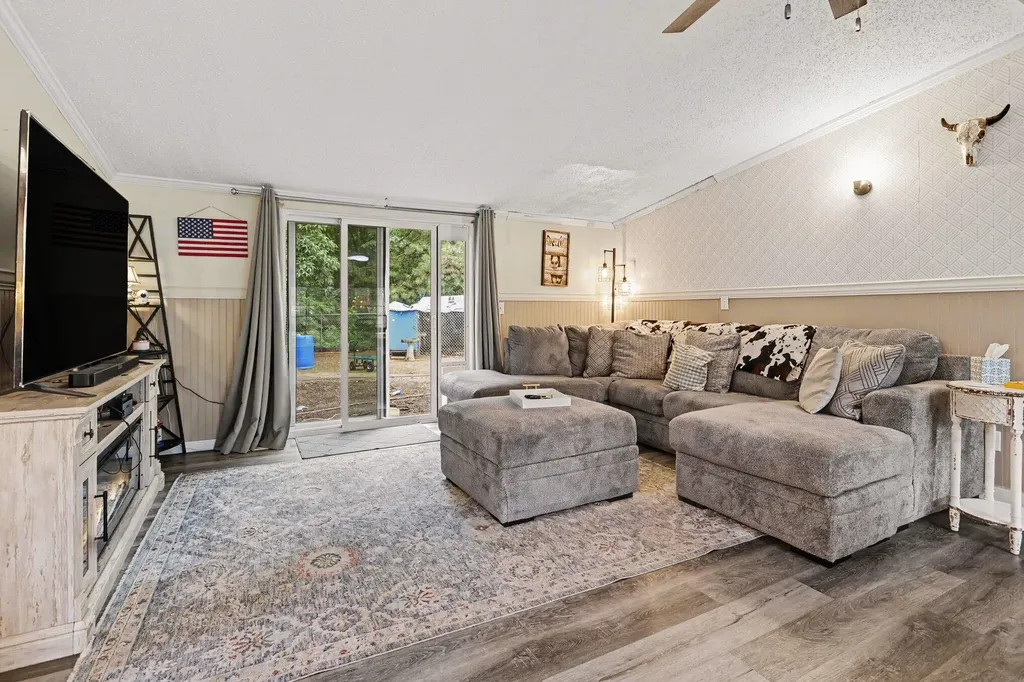 4448 E River Road Buchanan Township MI 49107