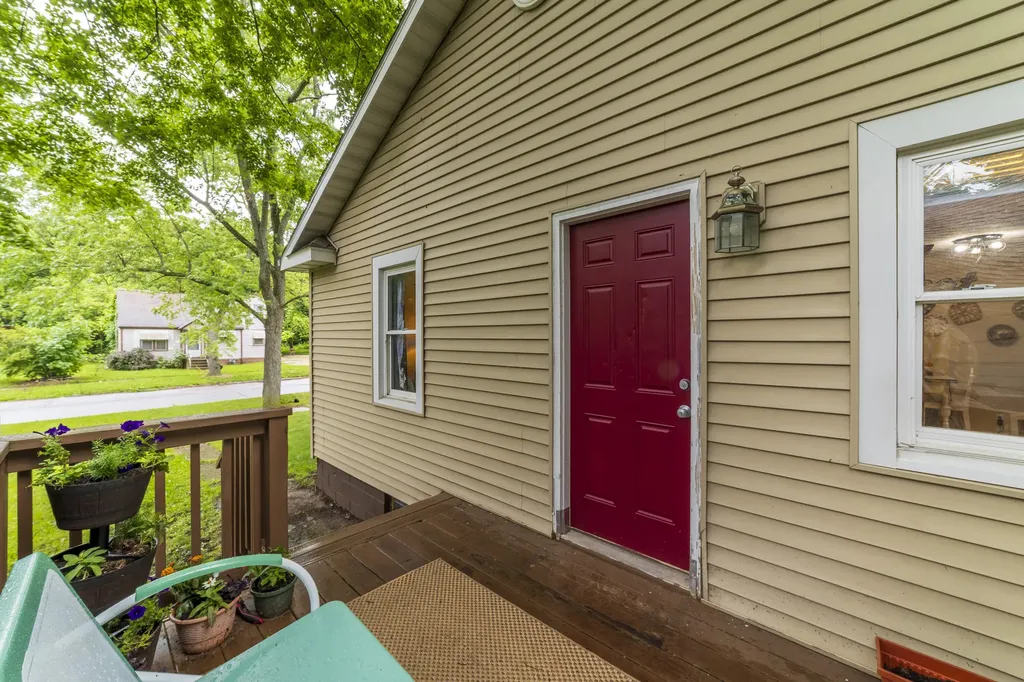 1148 Lavette Avenue Benton Harbor City MI 49022