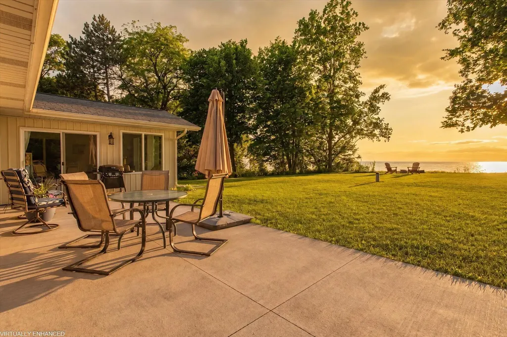 5190 Pier Road Hagar Township MI 49038