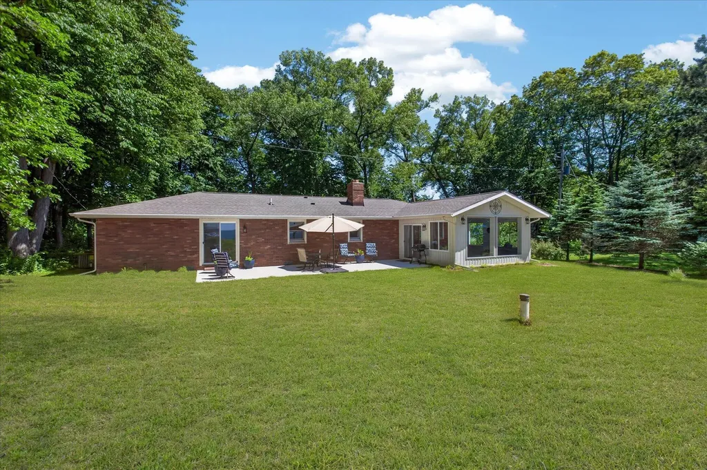 5190 Pier Road Hagar Township MI 49038