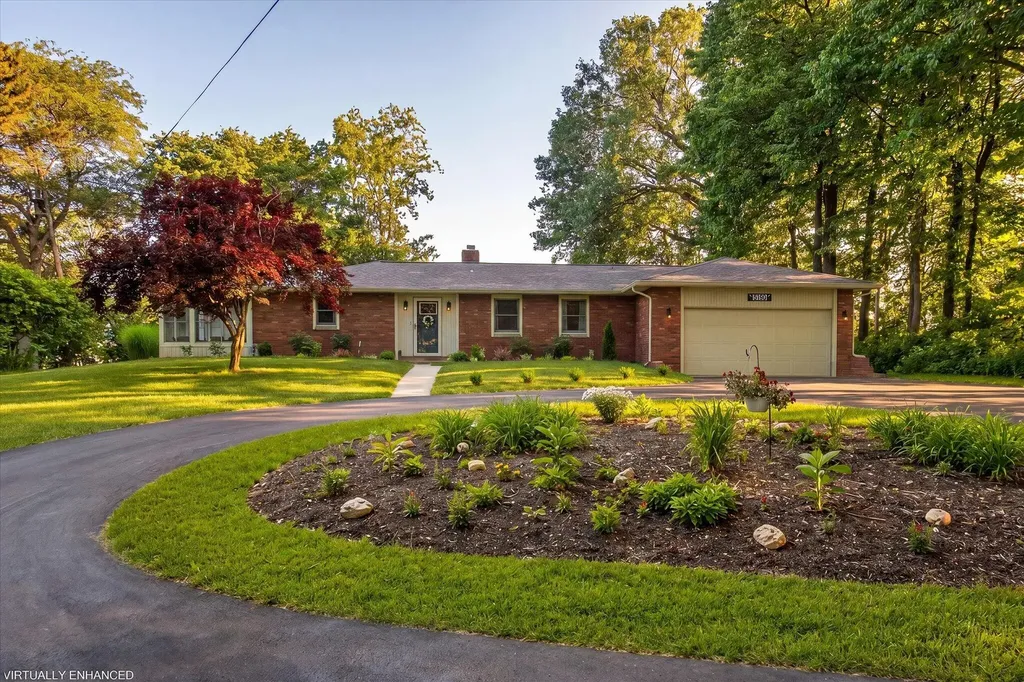 5190 Pier Road Hagar Township MI 49038