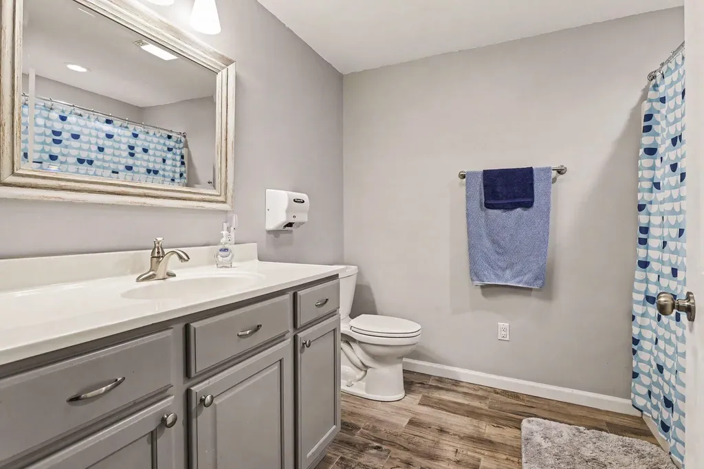 50790 Pleasant Street Silver Creek Township MI 49047