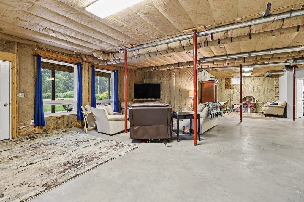 50790 Pleasant Street Silver Creek Township MI 49047