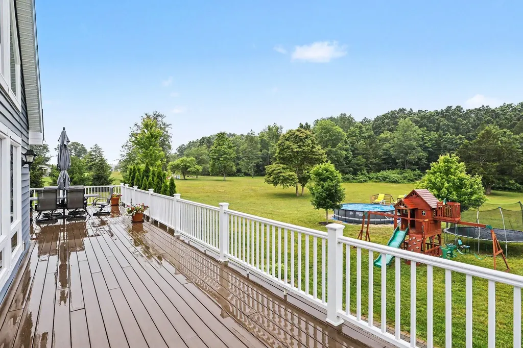 50790 Pleasant Street Silver Creek Township MI 49047