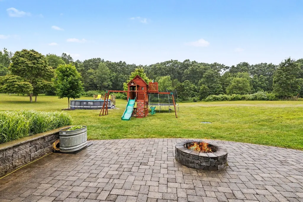 50790 Pleasant Street Silver Creek Township MI 49047
