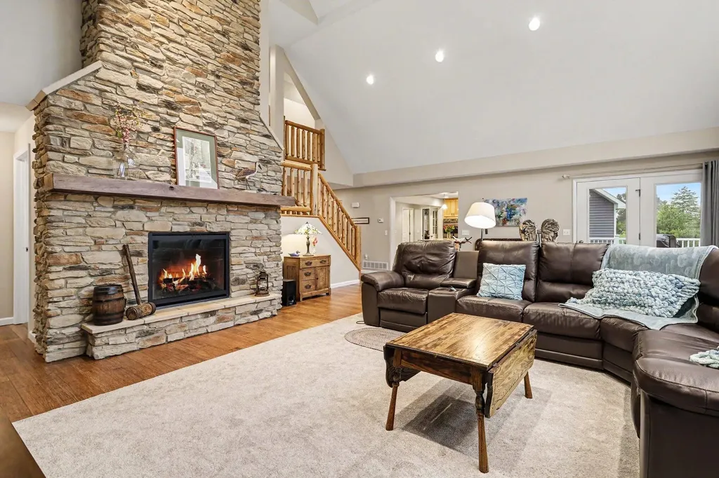 50790 Pleasant Street Silver Creek Township MI 49047