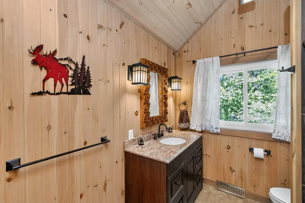 68388 Dailey Road Ontwa Township MI 49112